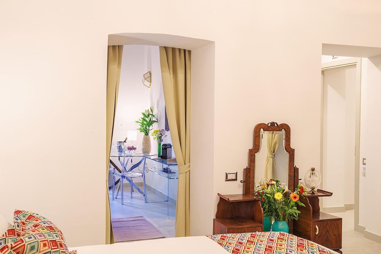 Waterfront Suites Cagliari Exterior foto